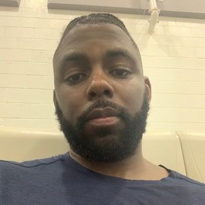 Meet your Posher, Devin